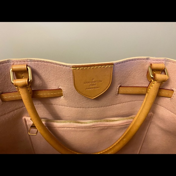 LOUIS VUITTON Girolata Azur - Picture 12 of 14